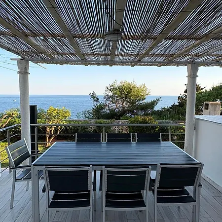 Lägenhet Seafront Sundeck